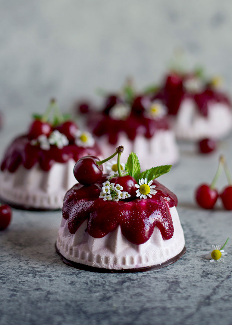 Ice Cream Mini Bundt Cakes