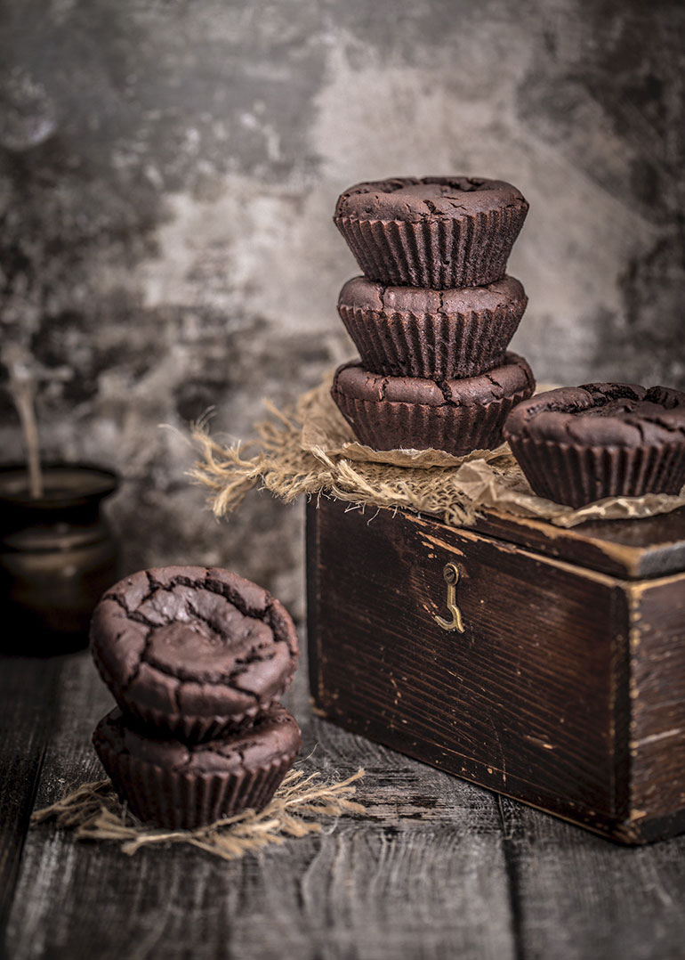 Flourless Chickpea Chocolate Muffins