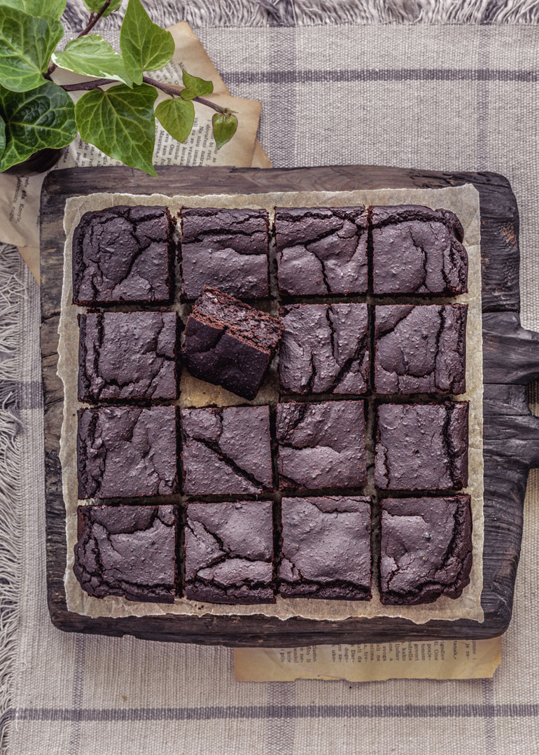 Chickpea Dark Chocolate Brownies