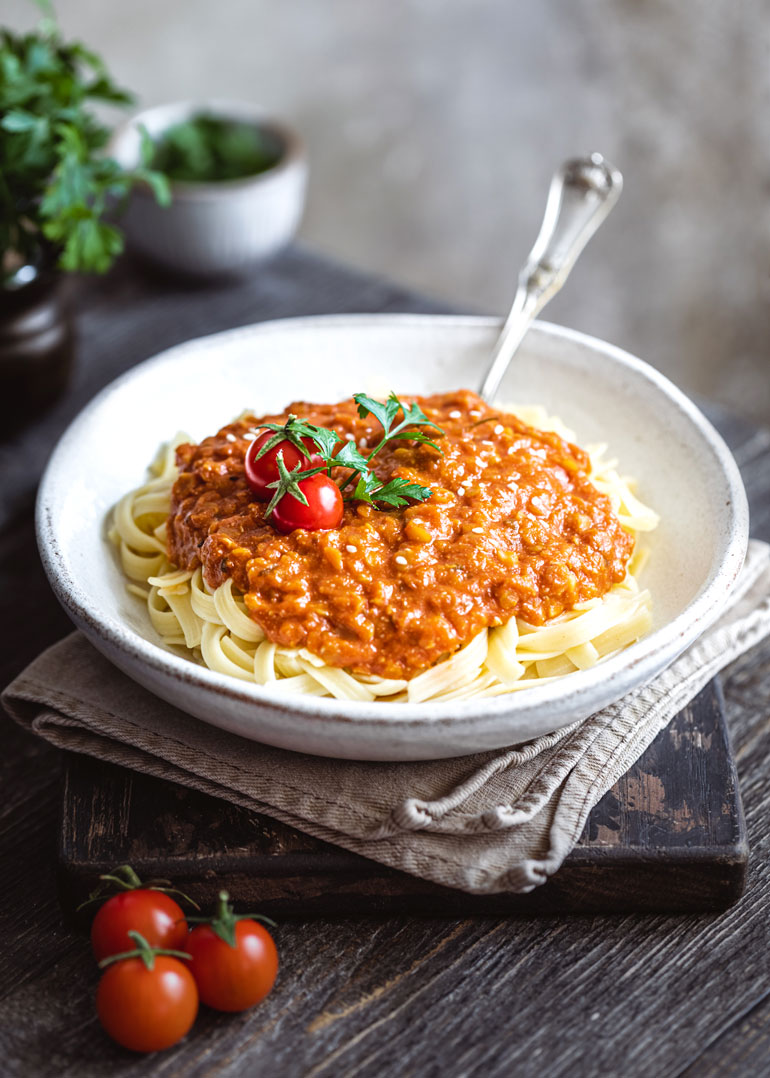 Tomato Red Lentil Pasta Sauce | Rainbow in My Kitchen